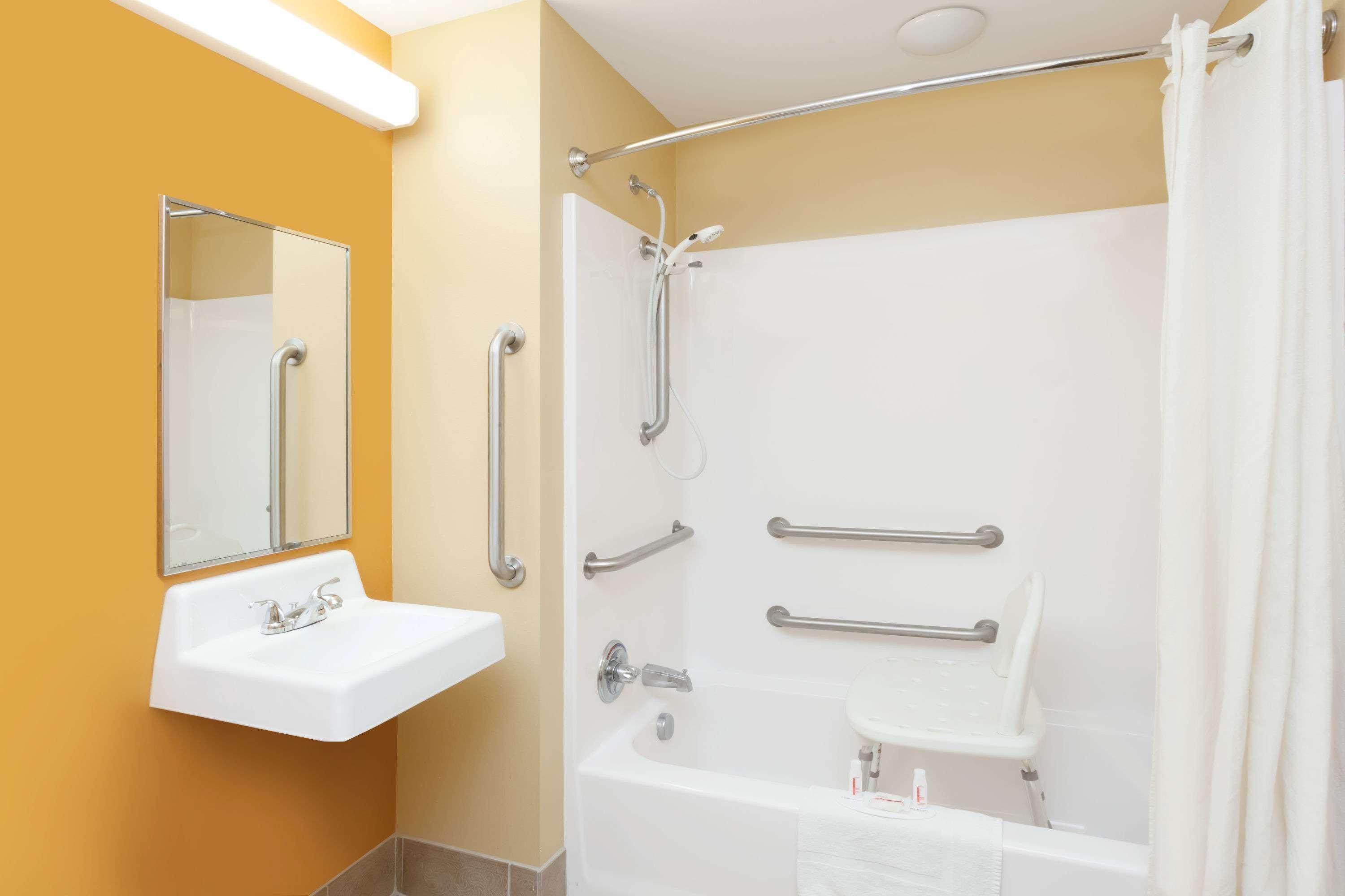 Microtel By Wyndham South Bend Notre Dame University Zewnętrze zdjęcie
